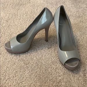 Jessica Simpson grey heels - 38.5